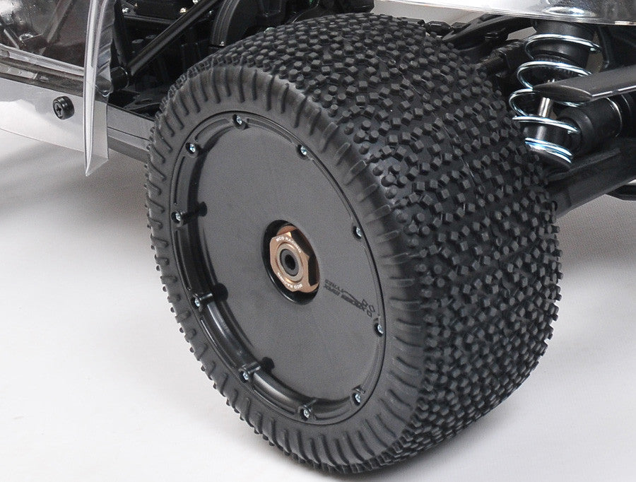 MCD W5 Beadlock dish wheel with pin tires