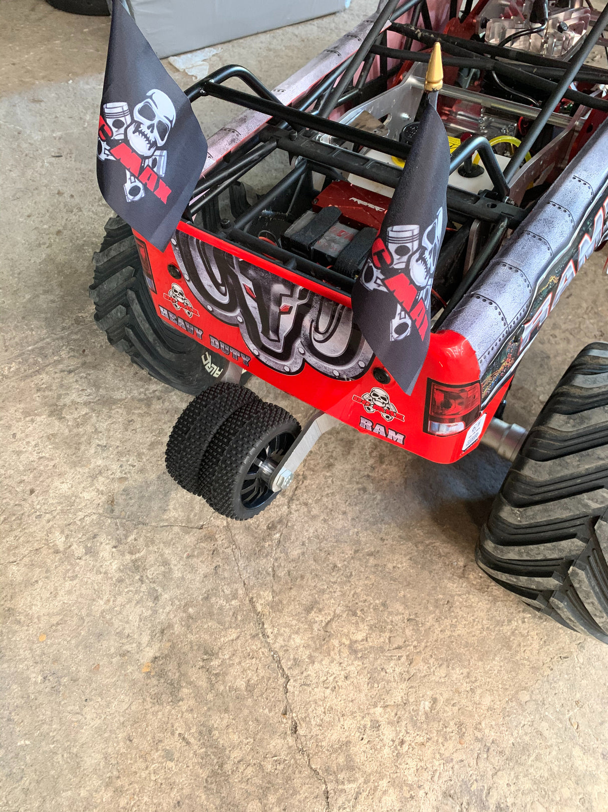 TAYLOR Primal Monster Truck HD Stainless Wheelie Bar