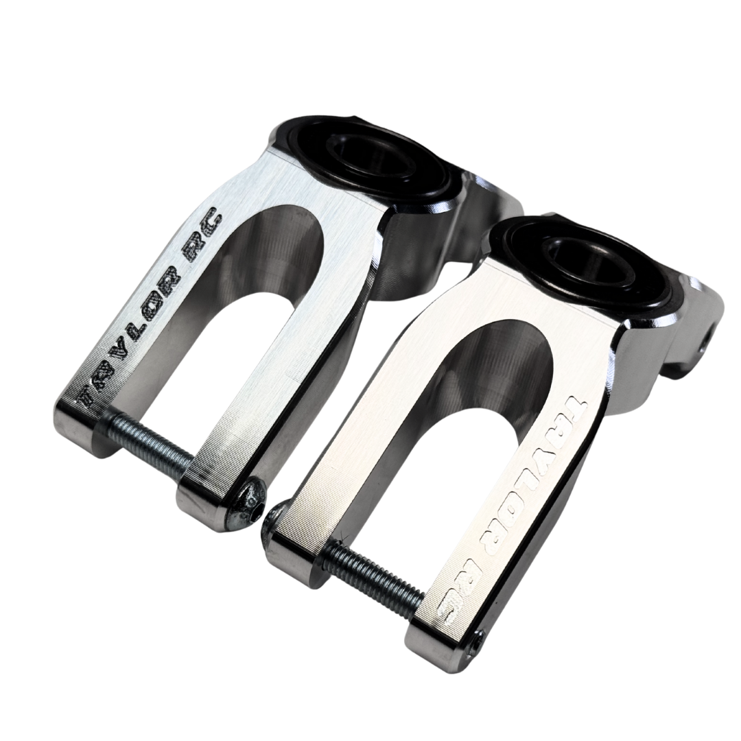 (SALE) TAYLOR Billet Baja Rear Hubs with Oversize Bearings