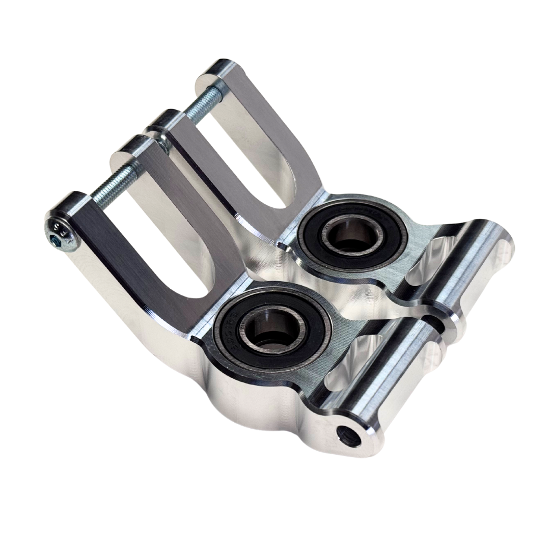 (SALE) TAYLOR Billet Baja Rear Hubs with Oversize Bearings