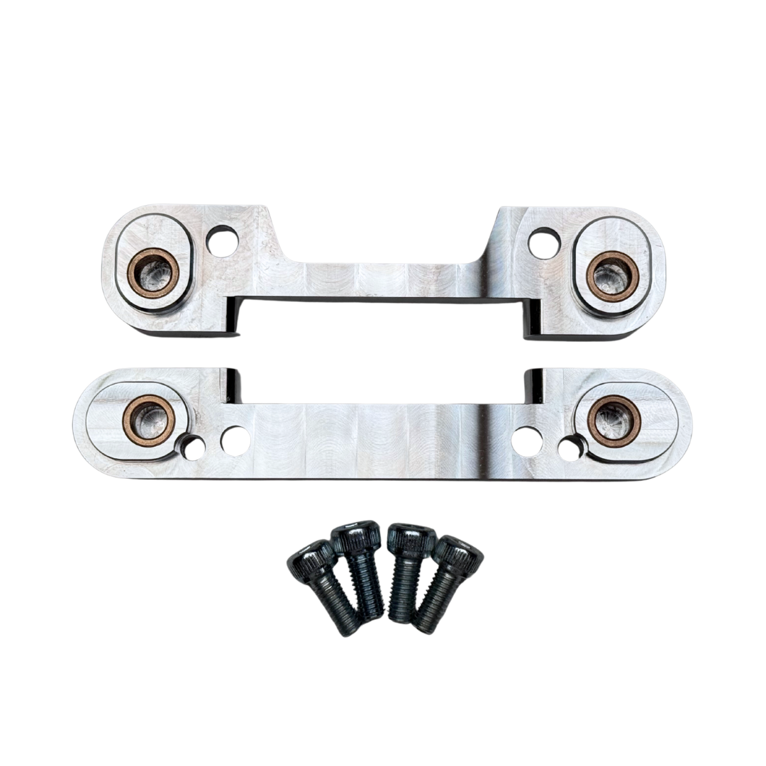 OUTLAW V4 Rear Hinge Pin Brace Set (Incl Bushes)