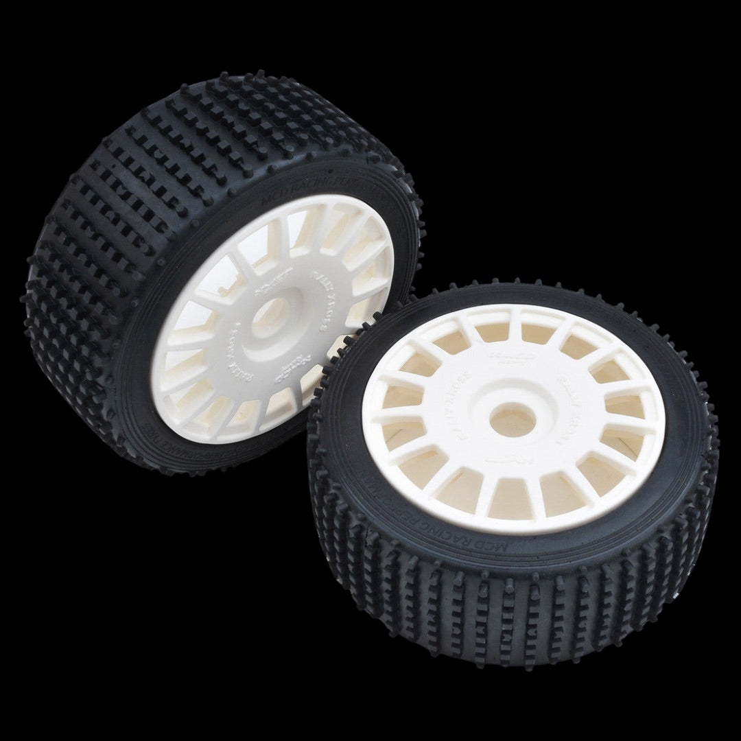 MCD Tyre 160 mm Micro Stud + Wheels (Glued)