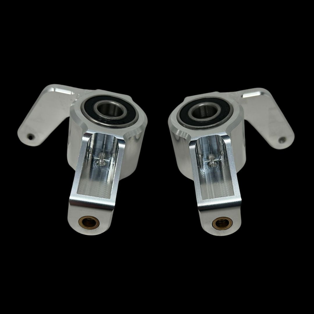 Taylor Losi 5T/2.0/5B Front Knuckle Spindle Carriers