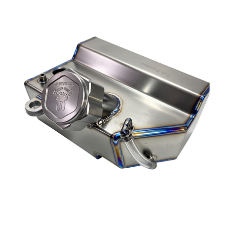 TZZ Racing titanium fuel tank for Baja and Kraken VESLA.5, top view showing the cap and clear tube